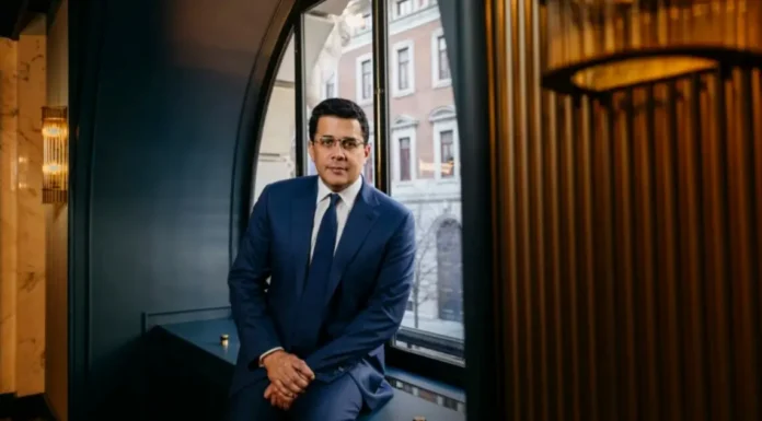 David Collado recibe reconocimiento de la FCCA y destaca liderazgo de RD en la industria de cruceros