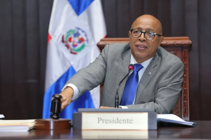 Presidente de la Cámara de Diputados dice no ha propuesto modificaciones a la cesantía en reforma laboral