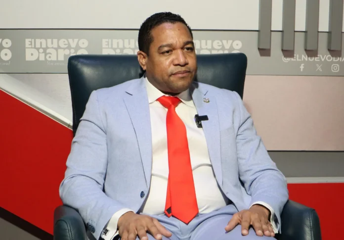 Renuncia diputado de la Fuerza del Pueblo Rafael Pérez Gómez “Rafelín”