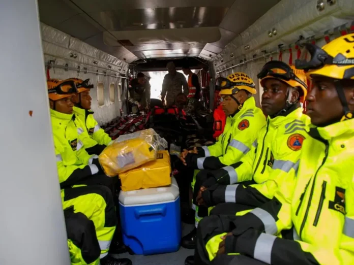 Mayor Olivares detalla despliegue dominicano en labores de rescate en Venezuela