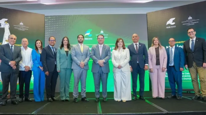 Ministro de MICM, Sanz Lovatón, destaca unificación y modernización del registro mercantil
