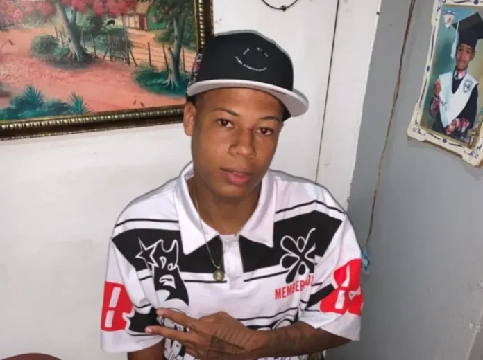 Tensión en el Palacio de Justicia de La Vega durante audiencia por homicidio de joven de 20 años