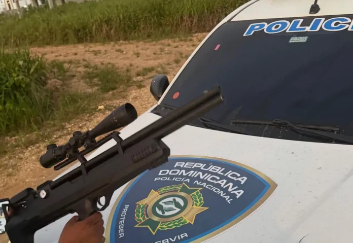 Mujer es intervenida por la Policía tras realizar presuntas amenazas con un rifle de perdigones