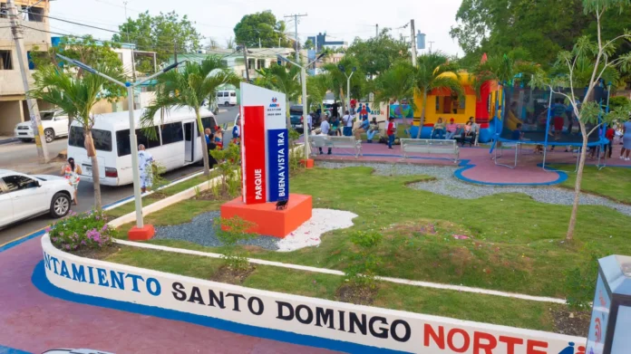Alcaldía de SDN inicia segunda etapa del remozamiento del Parque Central de Buena Vista Primera