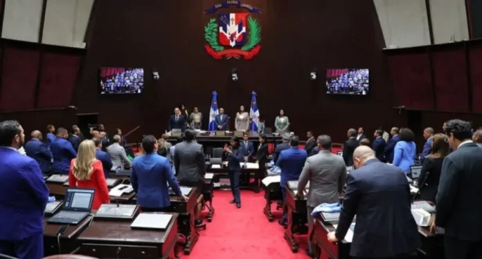 Congresistas destacan beneficios del nuevo Código Penal y los avances en la reforma policial
