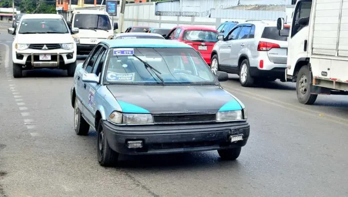 Aumentarán entre RD$5 y RD$25 el transporte público a partir del lunes