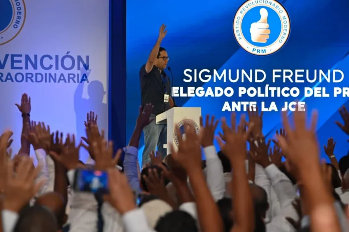 PRM aprueba varias resoluciones para modificar sus estatutos y abre proceso de reforma integral