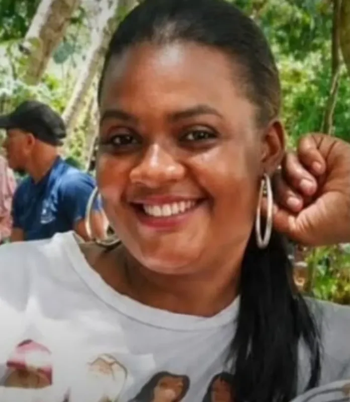 Familiares reportan como desaparecida a Yesenia Medina Leiba y solicitan ayuda para localizarla