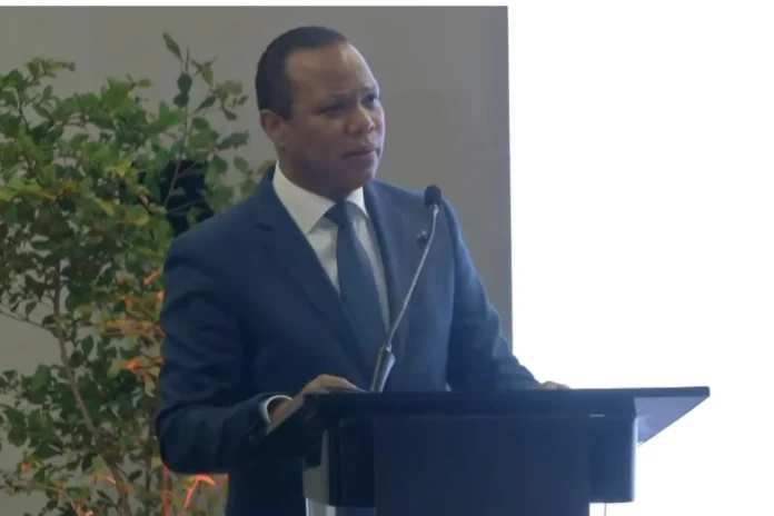 Milton Morrison denuncia que rechazó un presunto soborno millonario durante su gestión en el INTRANT