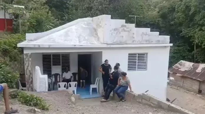 Asesinan a productor agrícola en su finca de Moca; Policía busca a presunto responsable